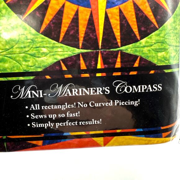 Quiltsmart Printed Interfacing Mini Mariners Compass 8 Panels Quilt Pattern - Picture 2 of 6